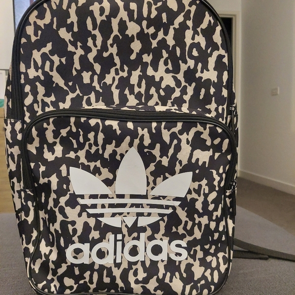 adidas Originals Handbags - Adidas Originals Classic Backpack As New Condition
